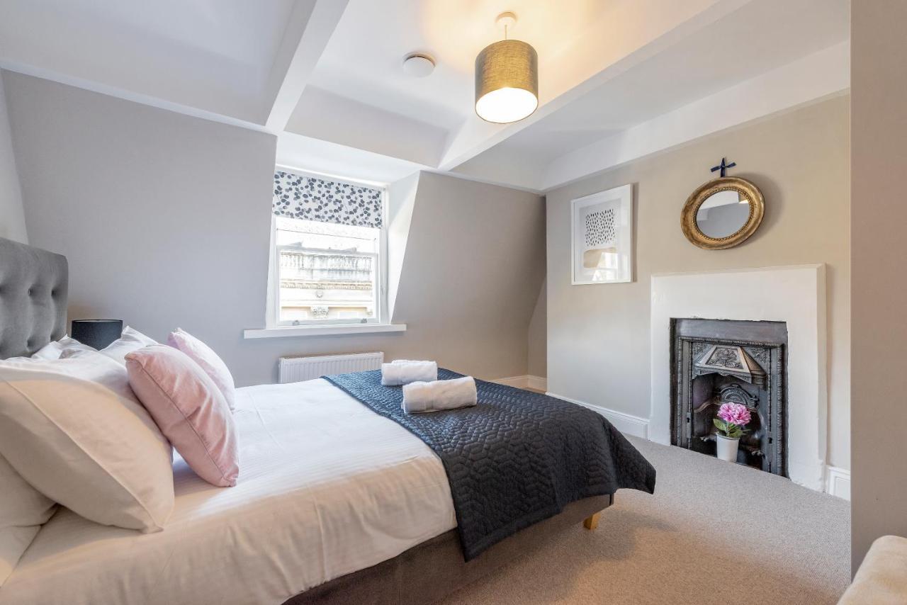 Stunning & Central Milsom Street Apartment Bath Extérieur photo